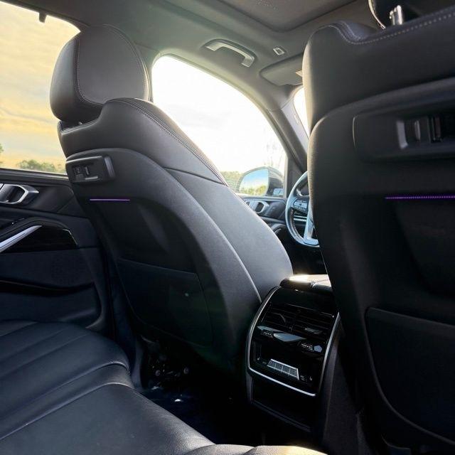 2020 BMW X5 40i - Photo 22