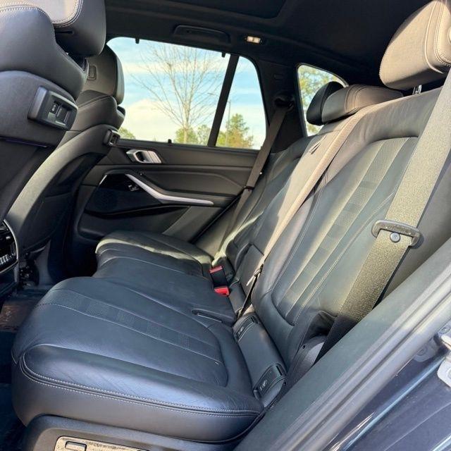 2020 BMW X5 40i - Photo 24