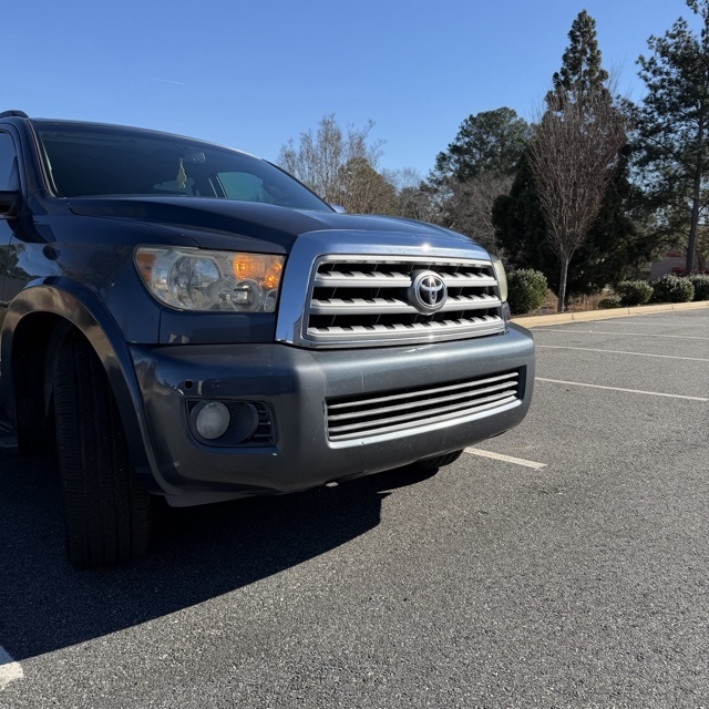 Toyota Sequoia  2008