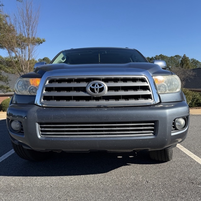 Toyota Sequoia  2008