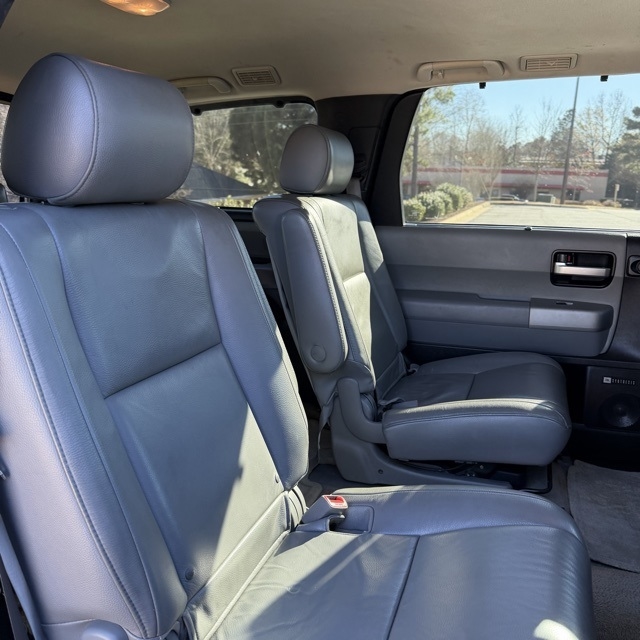 Toyota Sequoia  2008