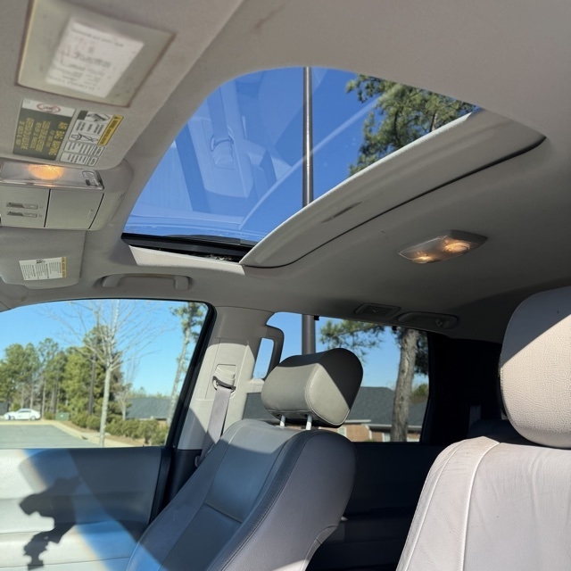 Toyota Sequoia  2008