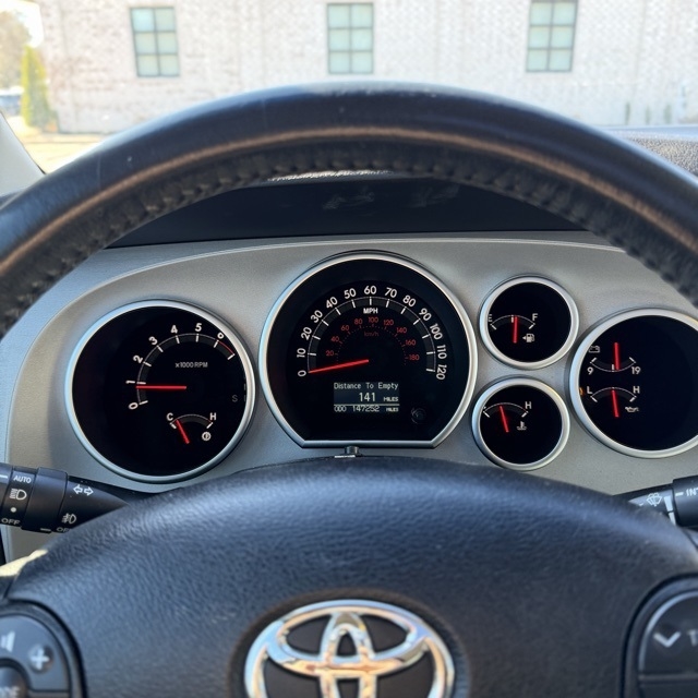 Toyota Sequoia  2008