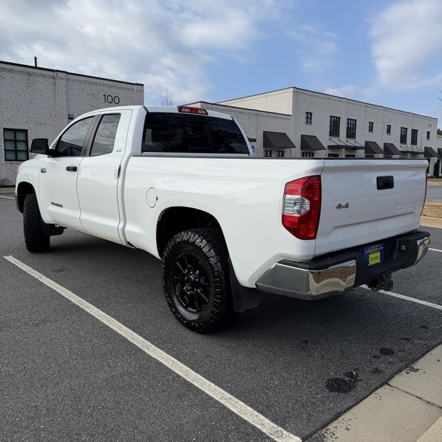 Toyota Tundra  2014