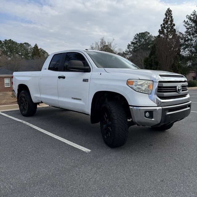 Toyota Tundra  2014