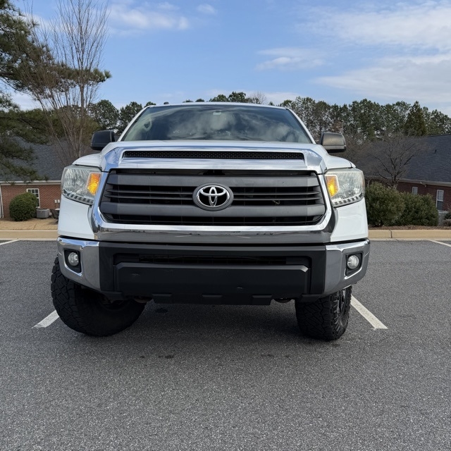 Toyota Tundra  2014