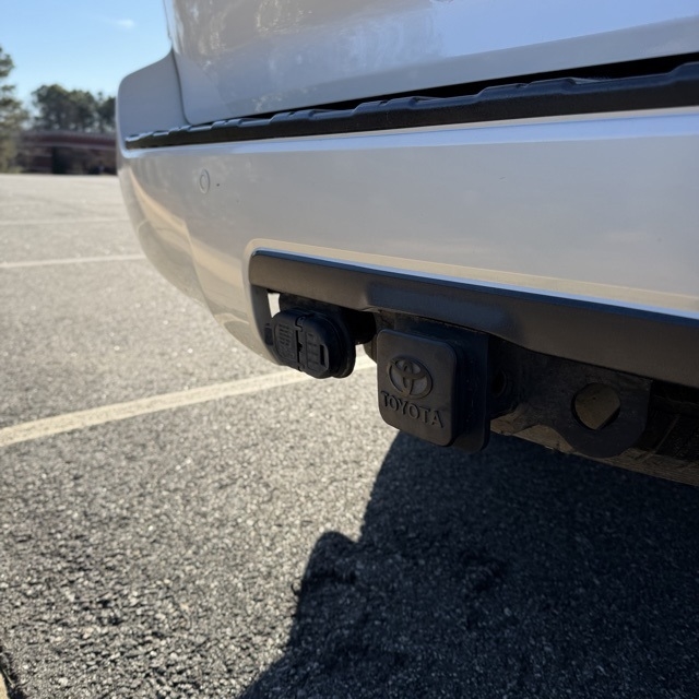 Toyota Sequoia  2015