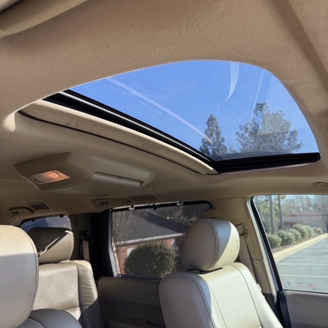 Toyota Sequoia  2015