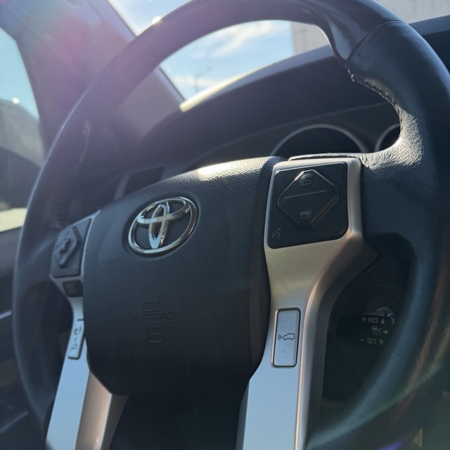 Toyota Sequoia  2015