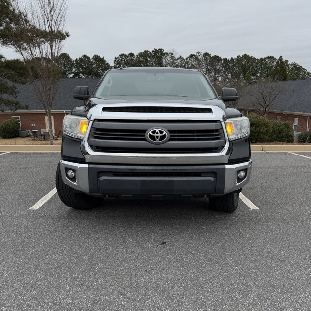 Toyota Tundra  2014