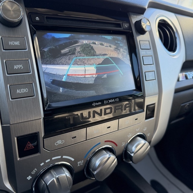 Toyota Tundra  2017