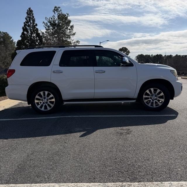Toyota Sequoia  2012