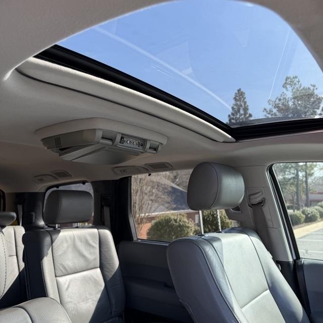 Toyota Sequoia  2012