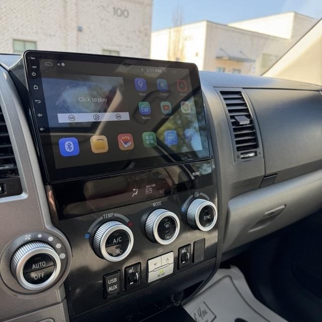 Toyota Sequoia  2012