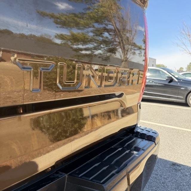 Toyota Tundra  2018
