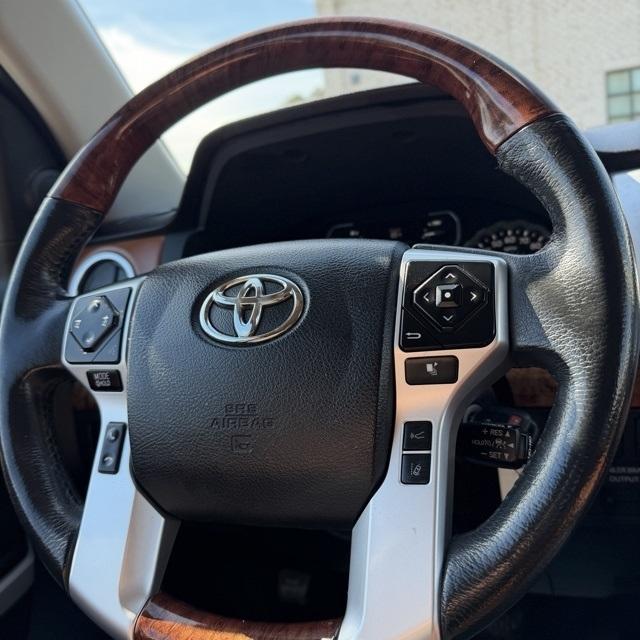 Toyota Tundra  2018
