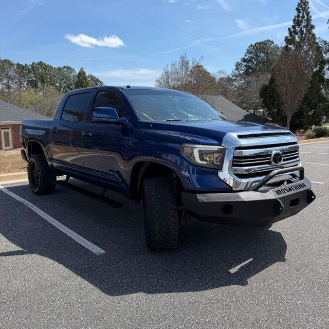 Toyota Tundra  2014