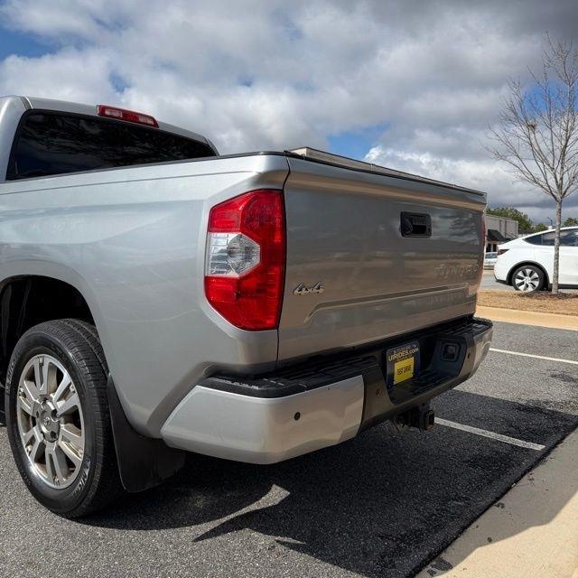 Toyota Tundra  2015