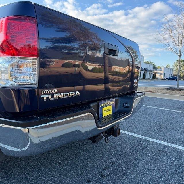 Toyota Tundra  2013