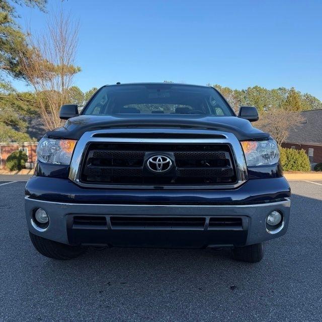 Toyota Tundra  2013