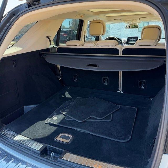 Mercedes-Benz GLE-Class  2016