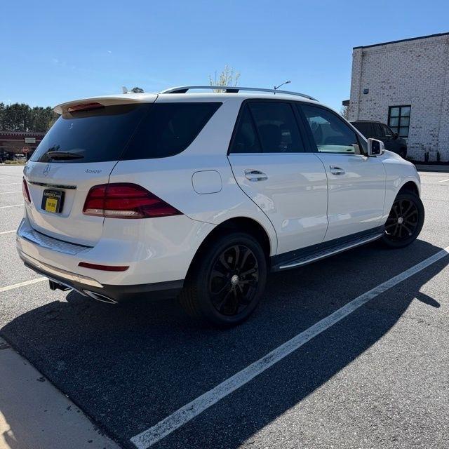 Mercedes-Benz GLE-Class  2016