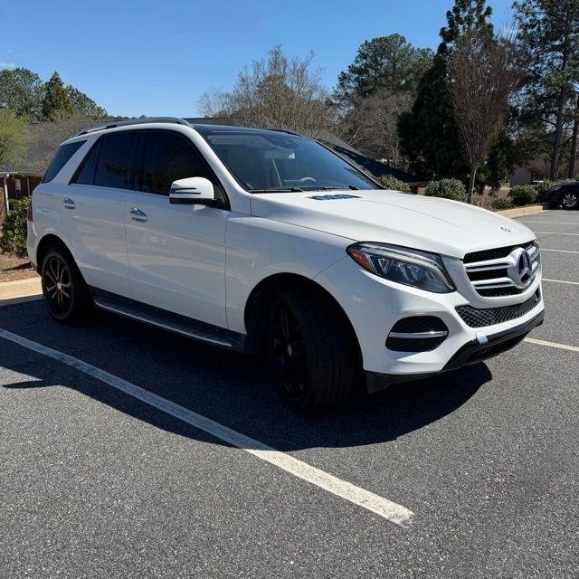 Mercedes-Benz GLE-Class  2016