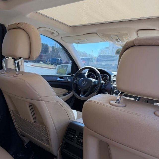 Mercedes-Benz GLE-Class  2016