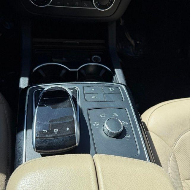 Mercedes-Benz GLE-Class  2016