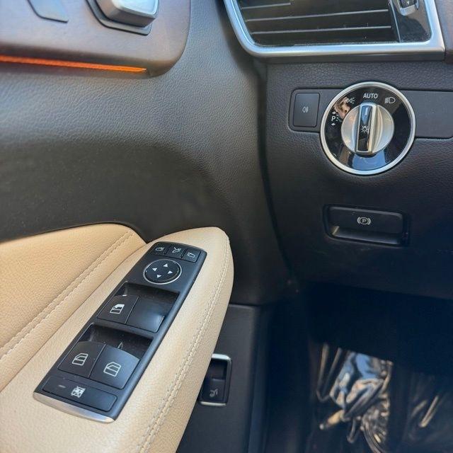 Mercedes-Benz GLE-Class  2016