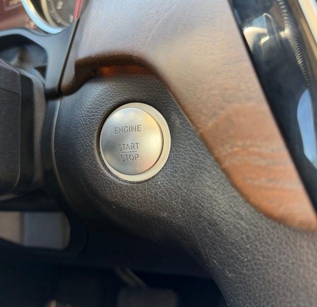 Mercedes-Benz GLE-Class  2016