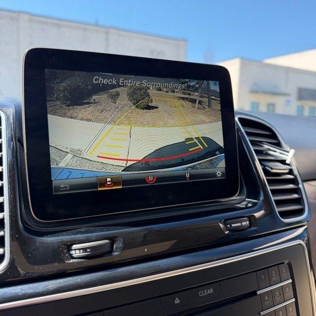 Mercedes-Benz GLE-Class  2016