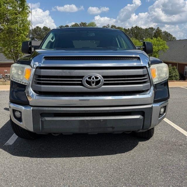 Toyota Tundra  2014