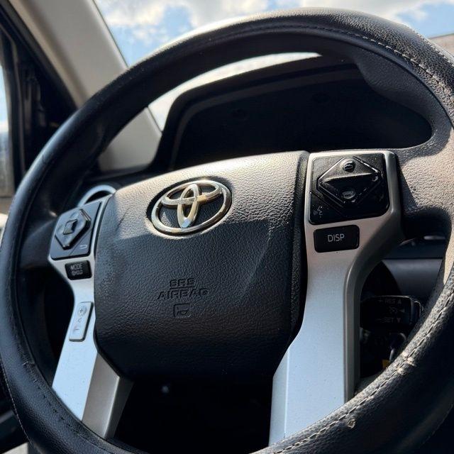 Toyota Tundra  2014