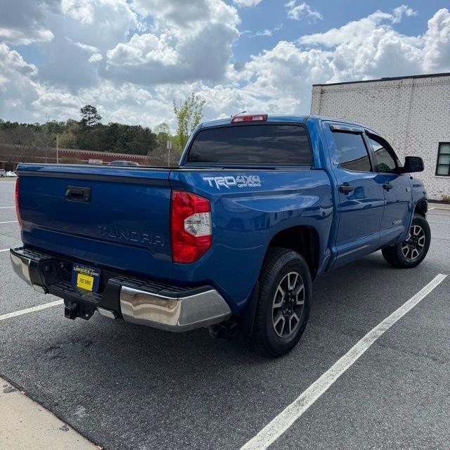 Toyota Tundra  2017