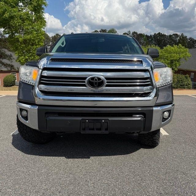 Toyota Tundra  2016