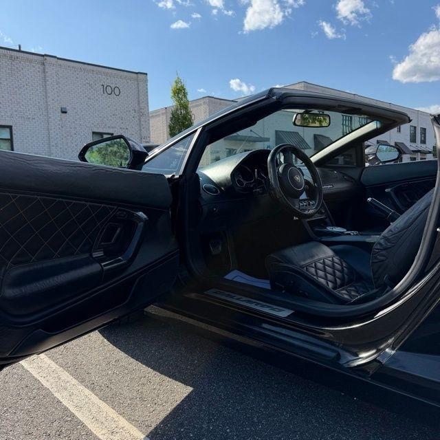 Lamborghini Gallardo  2011