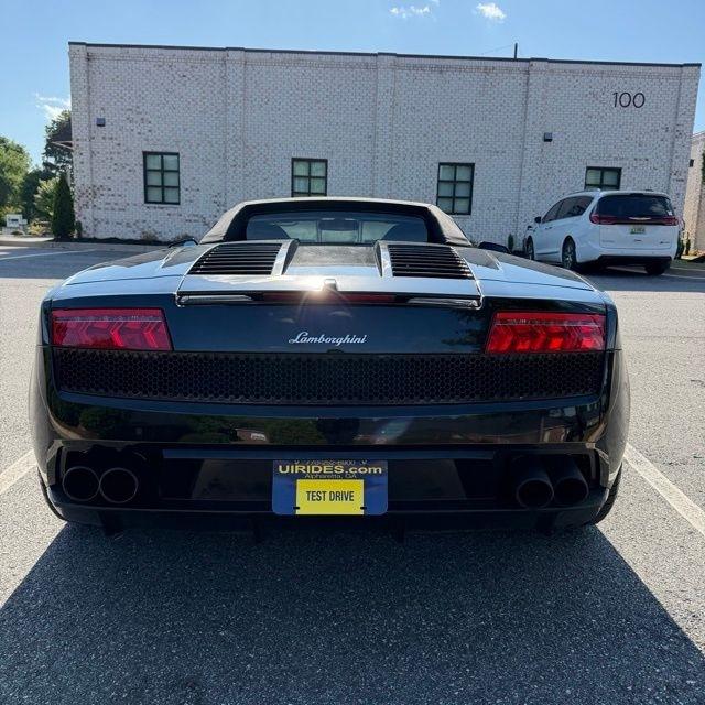 Lamborghini Gallardo  2011