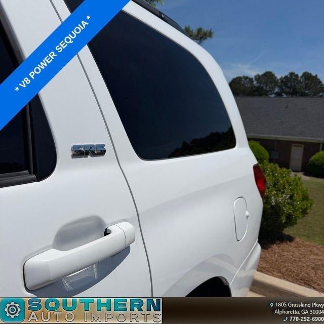 Toyota Sequoia  2016