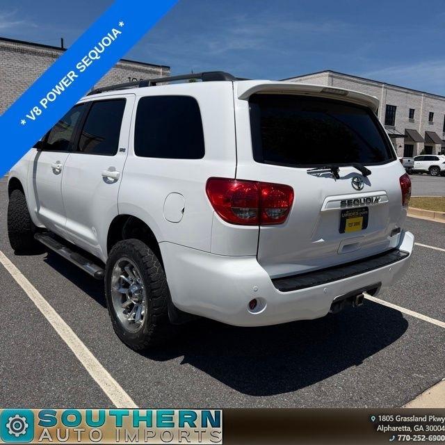 Toyota Sequoia  2016