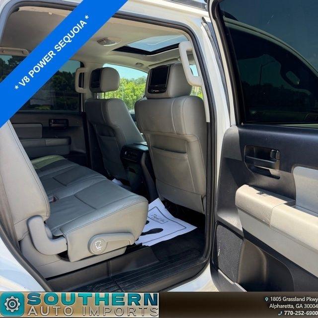 Toyota Sequoia  2016