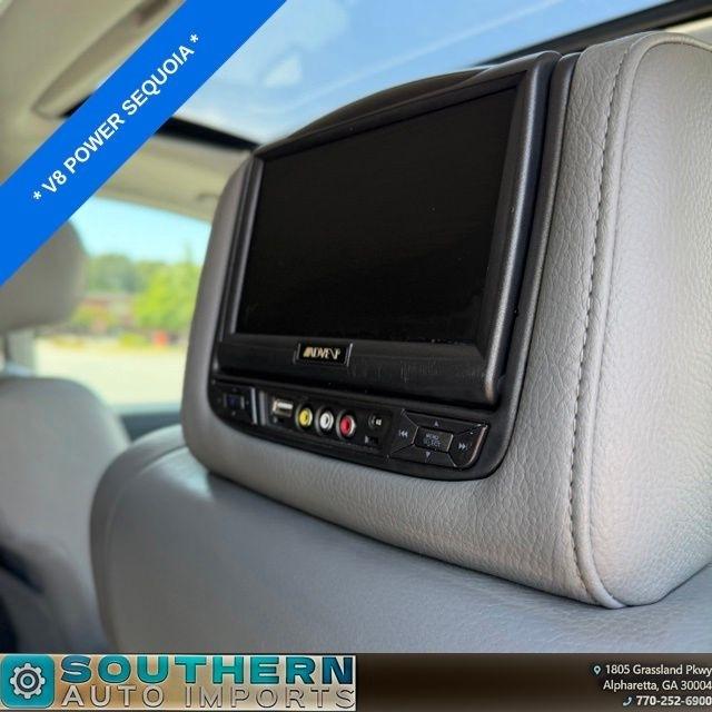 Toyota Sequoia  2016