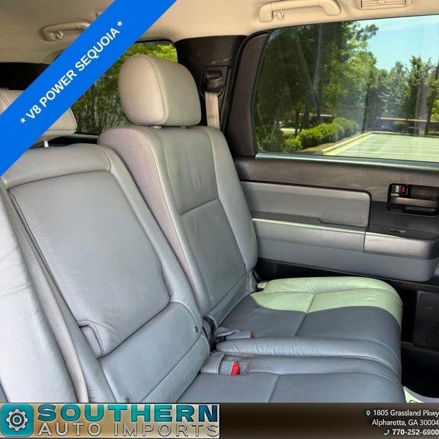 Toyota Sequoia  2016