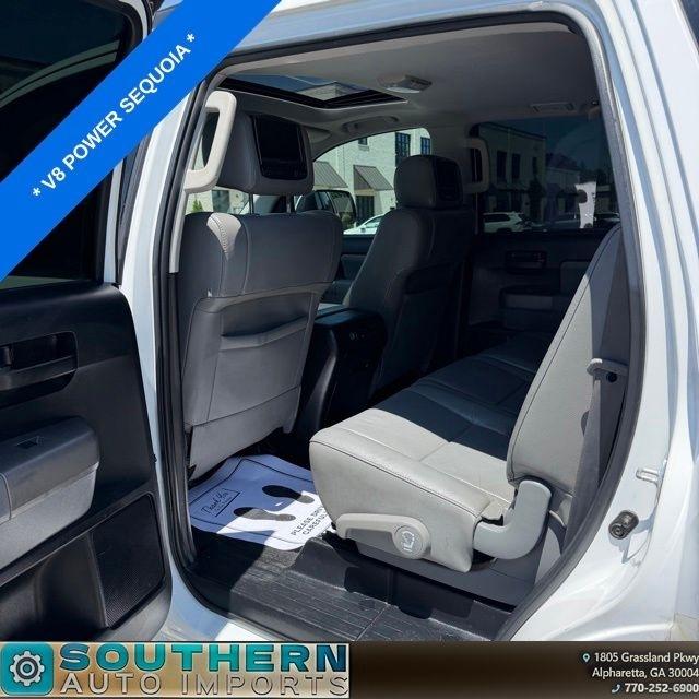 Toyota Sequoia  2016