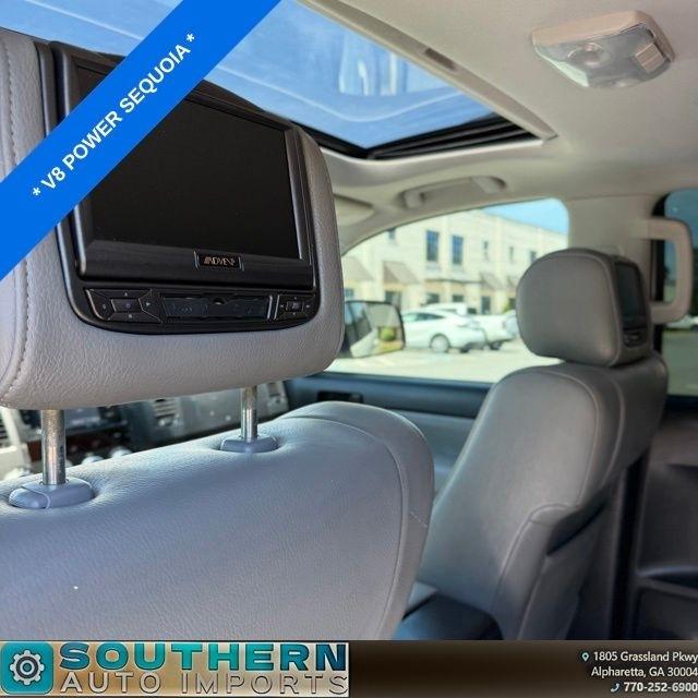 Toyota Sequoia  2016