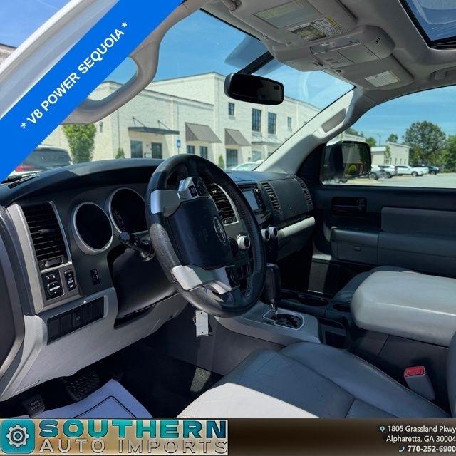 Toyota Sequoia  2016