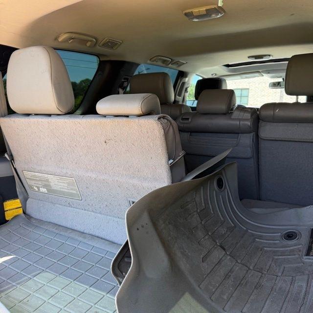 Toyota Sequoia  2016