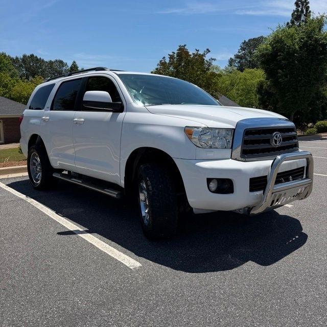 Toyota Sequoia  2016