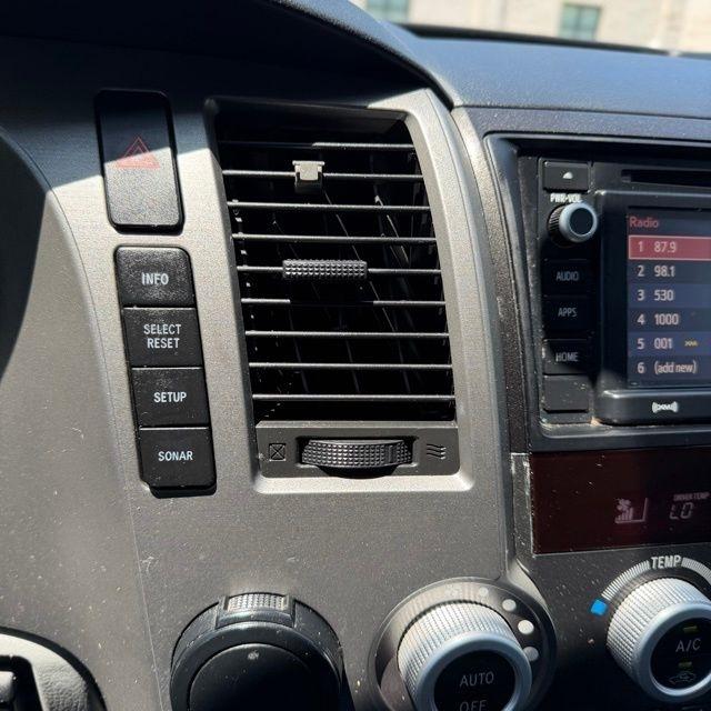 Toyota Sequoia  2016
