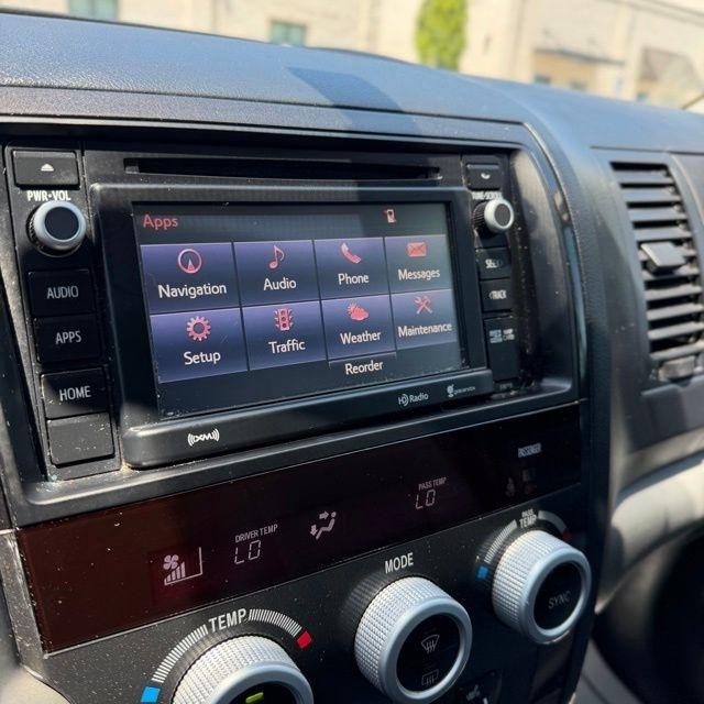 Toyota Sequoia  2016
